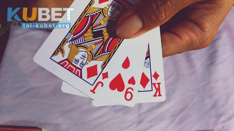 Luật chơi chi tiết của Game Bài Three Face